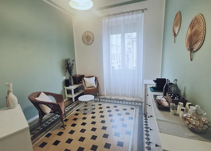 Azzurra Ridi Che Ti Passa 4*